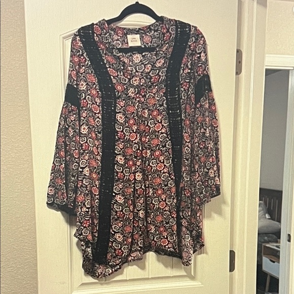 Knox Rose Tops - Knox Rose Multicolor Floral Tunic